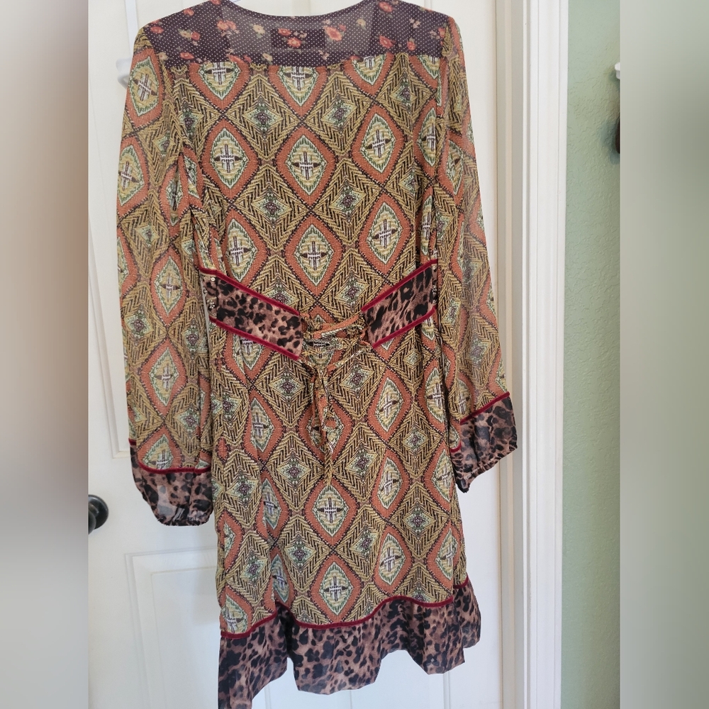 Double D Ranch Size Medium Patterned Multicolor D… - image 2